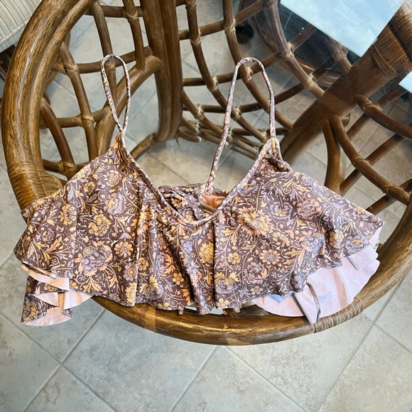 🪷O’NIELL🪷- Off the shoulder pastel floral bikini-Size M (2pc) - Picture 8 of 12